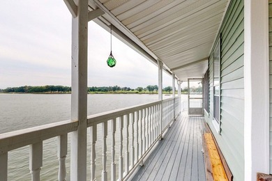 Beach Home For Sale in Beverly, Massachusetts