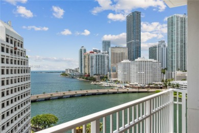 Beach Condo For Sale in Miami, Florida