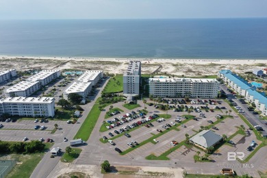 Beach Condo For Sale in Gulf Shores, Alabama
