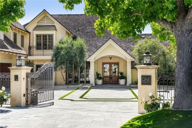 Beach Home For Sale in Newport Beach, California