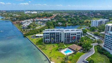 Beach Condo For Sale in Belleair Beach, Florida