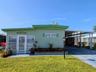 Beach Home For Sale in Ruskin, Florida