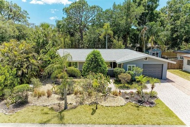 Beach Home Sale Pending in Sarasota, Florida