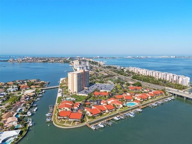 Beach Condo For Sale in St. Petersburg, Florida