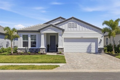 Beach Home For Sale in Bradenton, Florida