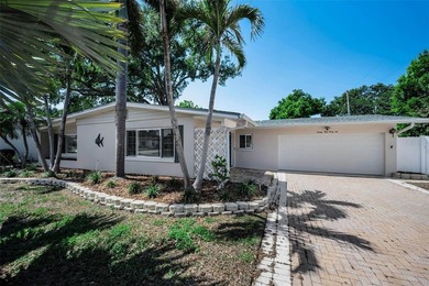 Beach Home Sale Pending in St. Petersburg, Florida