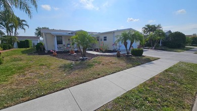 Beach Home For Sale in Ruskin, Florida