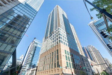 Beach Condo Active Under Contract in Chicago, Illinois