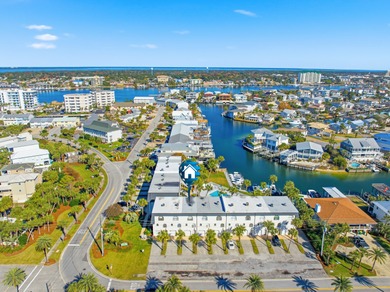 Beach Townhome/Townhouse For Sale in Destin, Florida