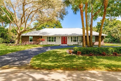Beach Home For Sale in Vero Beach, Florida