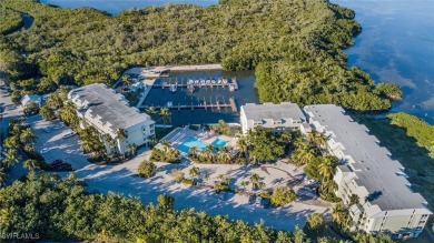 Beach Condo For Sale in Captiva, Florida