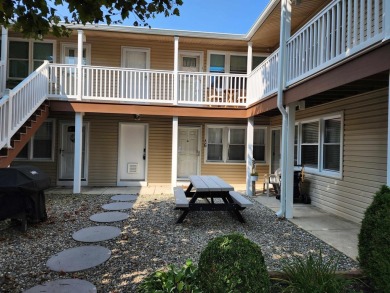 Beach Condo For Sale in Ventnor, New Jersey