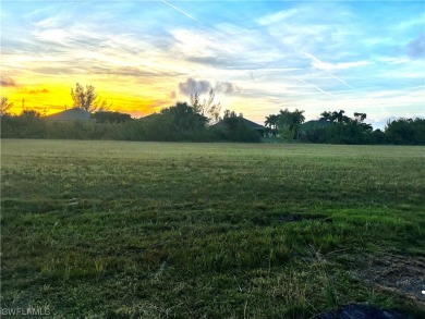 Beach Lot For Sale in Cape Coral, Florida