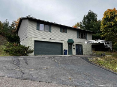 Beach Home Active Under Contract in Hancock, Michigan