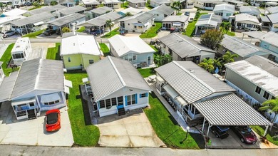 Beach Home For Sale in Bradenton, Florida
