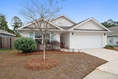 Beach Home For Sale in Foley, Alabama