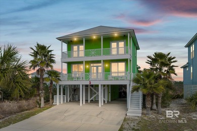 Beach Home For Sale in Gulf Shores, Alabama