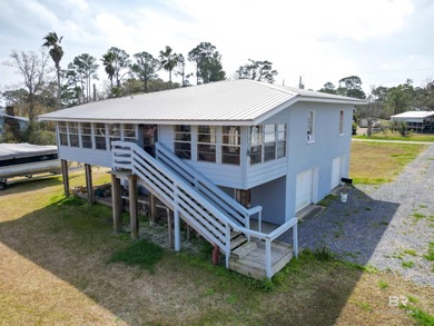 Beach Home For Sale in Gulf Shores, Alabama