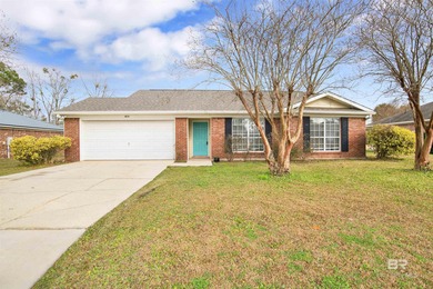 Beach Home For Sale in Gulf Shores, Alabama