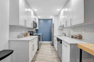 Beach Home For Sale in Boynton Beach, Florida