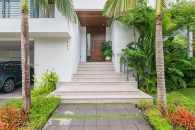 Beach Home For Sale in Key Biscayne, Florida