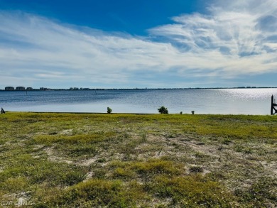 Beach Lot For Sale in Cape Coral, Florida