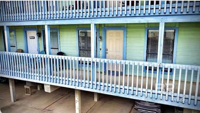 Beach Condo For Sale in Gulf Shores, Alabama