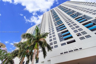 Beach Condo For Sale in Miami Beach, Florida