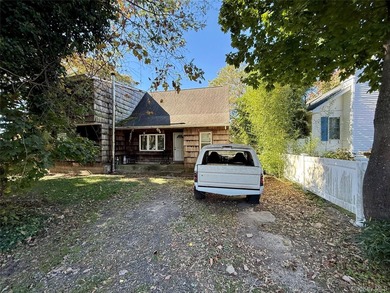 Beach Home For Sale in Sound Beach, New York