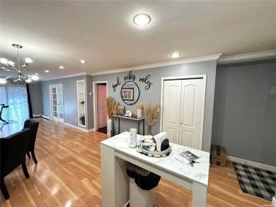 Beach Townhome/Townhouse For Sale in Bayside, New York