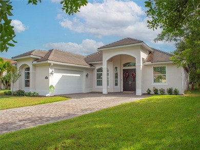 Beach Home Active Under Contract in Vero Beach, Florida