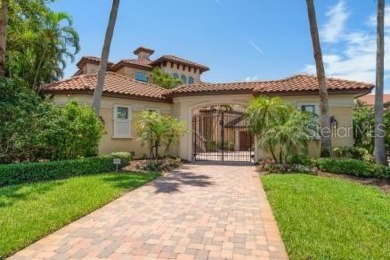 Beach Home For Sale in St. Petersburg, Florida