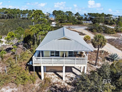 Beach Home For Sale in Gulf Shores, Alabama