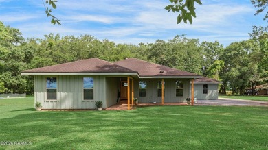Beach Home For Sale in Franklin, Louisiana