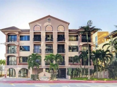 Beach Condo For Sale in Surfside, Florida