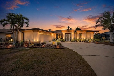 Beach Home For Sale in Venice, Florida
