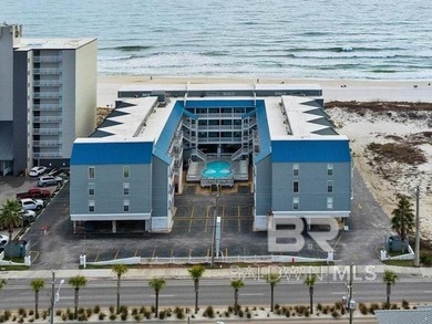 Beach Condo For Sale in Gulf Shores, Alabama