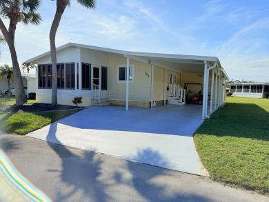 Beach Home For Sale in Nokomis, Florida