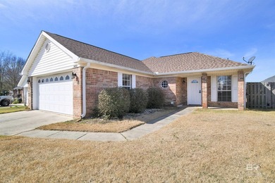 Beach Home Sale Pending in Foley, Alabama