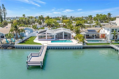 Beach Home For Sale in St. Petersburg, Florida