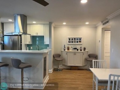 Beach Condo For Sale in Margate, Florida