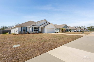 Beach Home For Sale in Gulf Shores, Alabama
