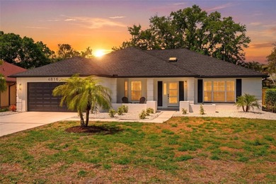 Beach Home For Sale in Sarasota, Florida