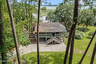Beach Home For Sale in Bluffton, South Carolina