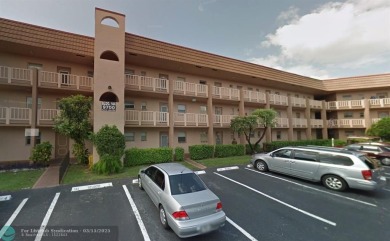 Beach Condo For Sale in Sunrise, Florida
