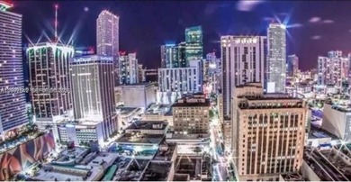 Beach Condo For Sale in Miami, Florida