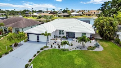 Beach Home For Sale in Bradenton, Florida