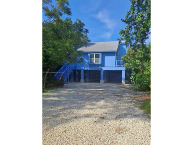 Beach Home For Sale in Tavernier, Florida