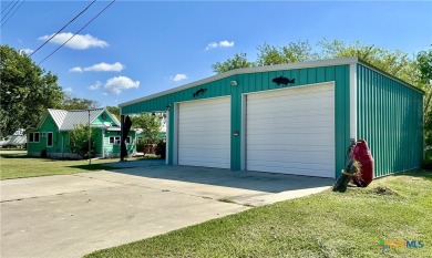 Beach Home For Sale in Seadrift, Texas