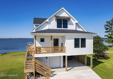Beach Home For Sale in Currituck, North Carolina